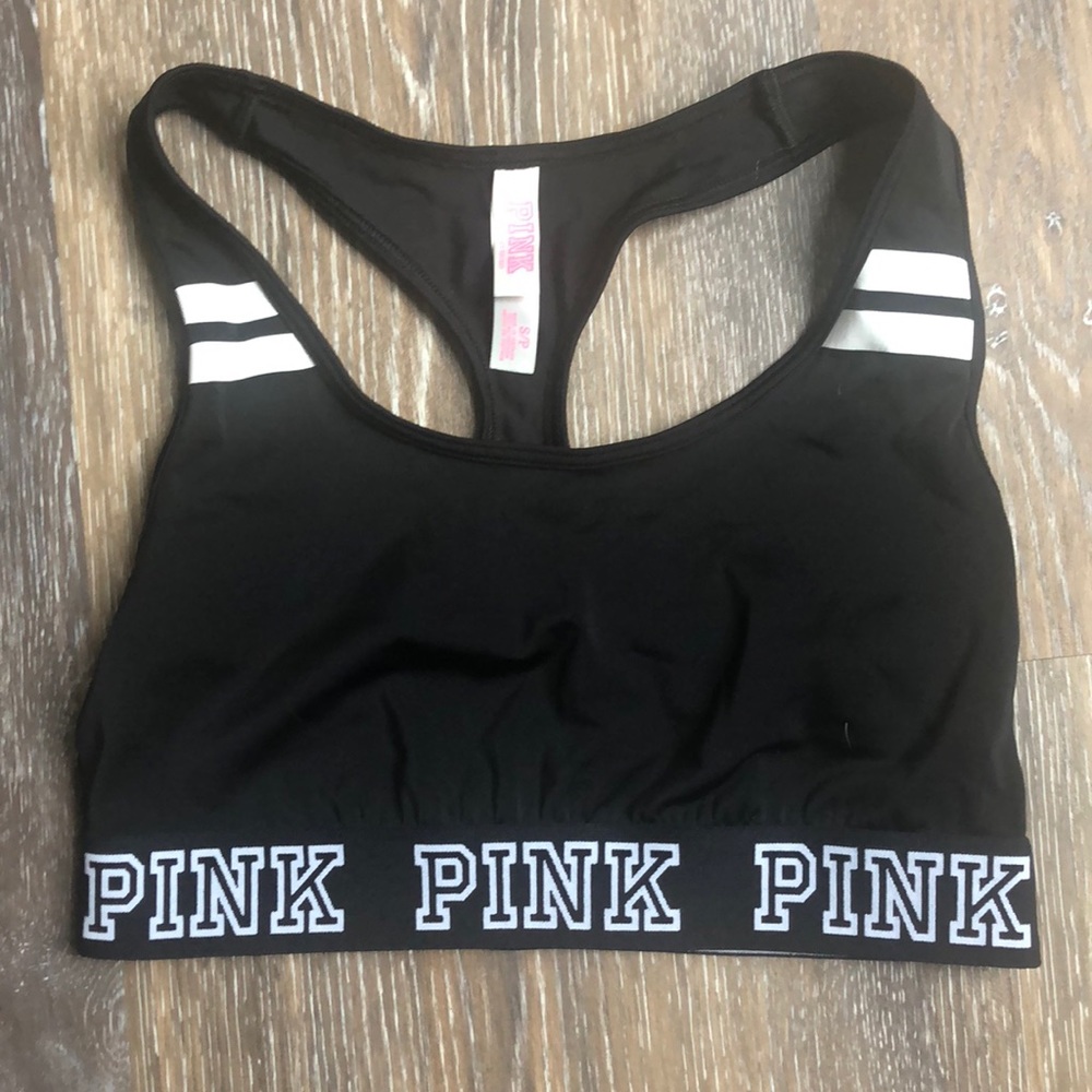 *NWOT* Small Victoria’s Secret sports bra